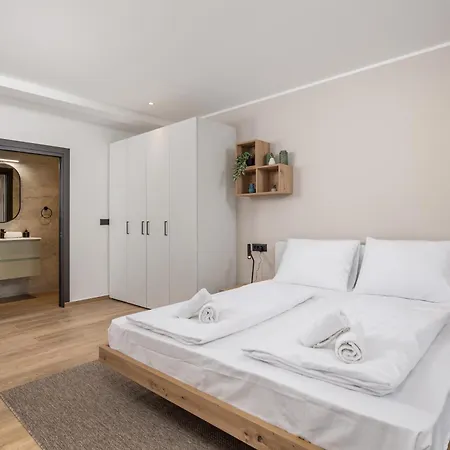 Belinda With Balcony Appartamento