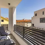 Belinda With Balcony Apartamento *