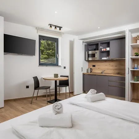 Belinda With Balcony * Opatija