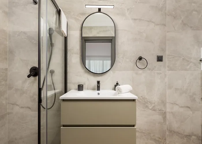 Belinda With Balcony Опатия