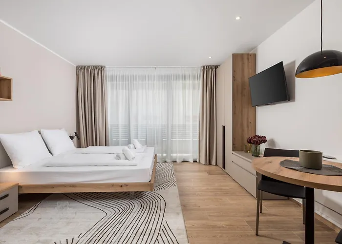 Belinda With Balcony Опатия