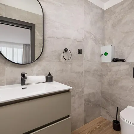 Belinda With Balcony