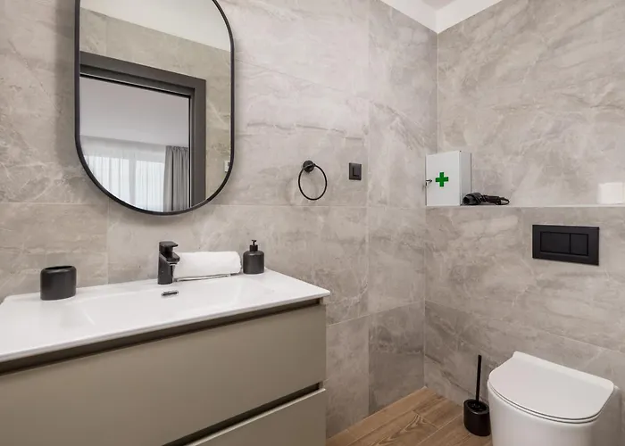 Belinda With Balcony